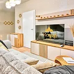Szklarska Village - W Malowniczej Okolicy, Obok Dino Parku - By Royal Aparts Appartement Szklarska Poreba