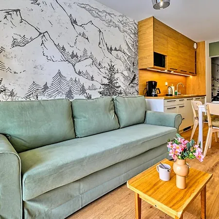 Apartment Szklarska Village - W Malowniczej Okolicy, Obok Dino Parku - By Royal Aparts Szklarska Poreba