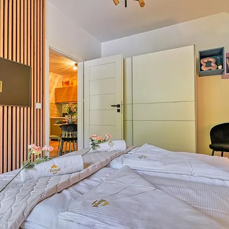 Appartement Szklarska Village - Z Sauna I Balia W Malowniczej Okolicy Obok Dino Parku - By Royal Aparts Szklarska Poreba