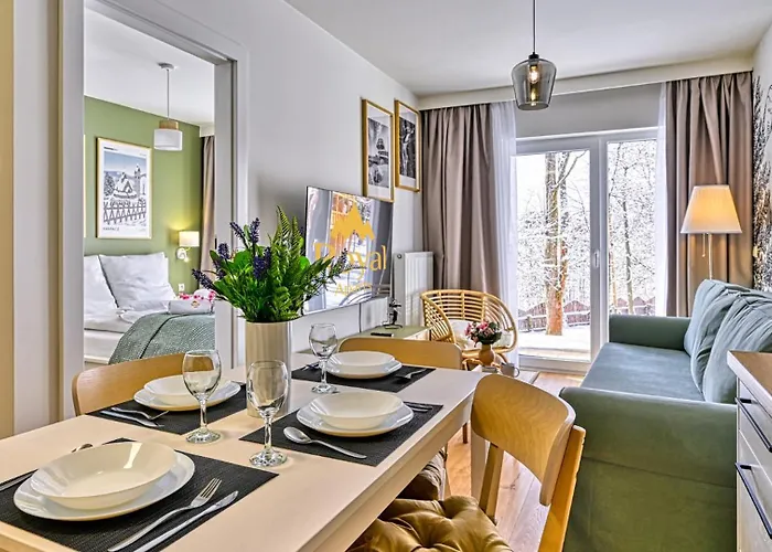 Szklarska Village - W Malowniczej Okolicy, Obok Dino Parku - By Royal Aparts Apartment *