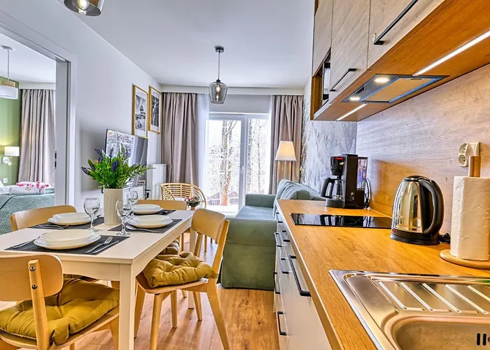 Szklarska Village - W Malowniczej Okolicy, Obok Dino Parku - By Royal Aparts Apartment *