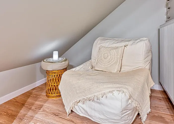 Apartment Szklarska Village - W Malowniczej Okolicy, Obok Dino Parku - By Royal Aparts *