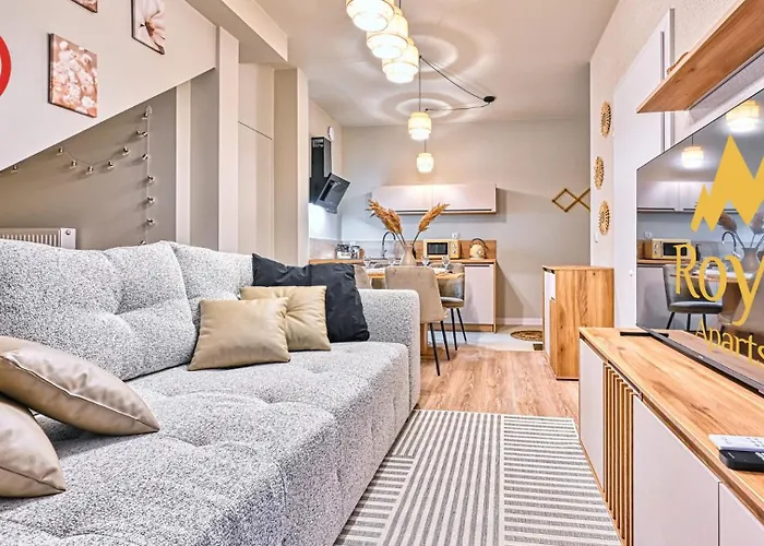 Apartment Szklarska Village - W Malowniczej Okolicy, Obok Dino Parku - By Royal Aparts Szklarska Poreba